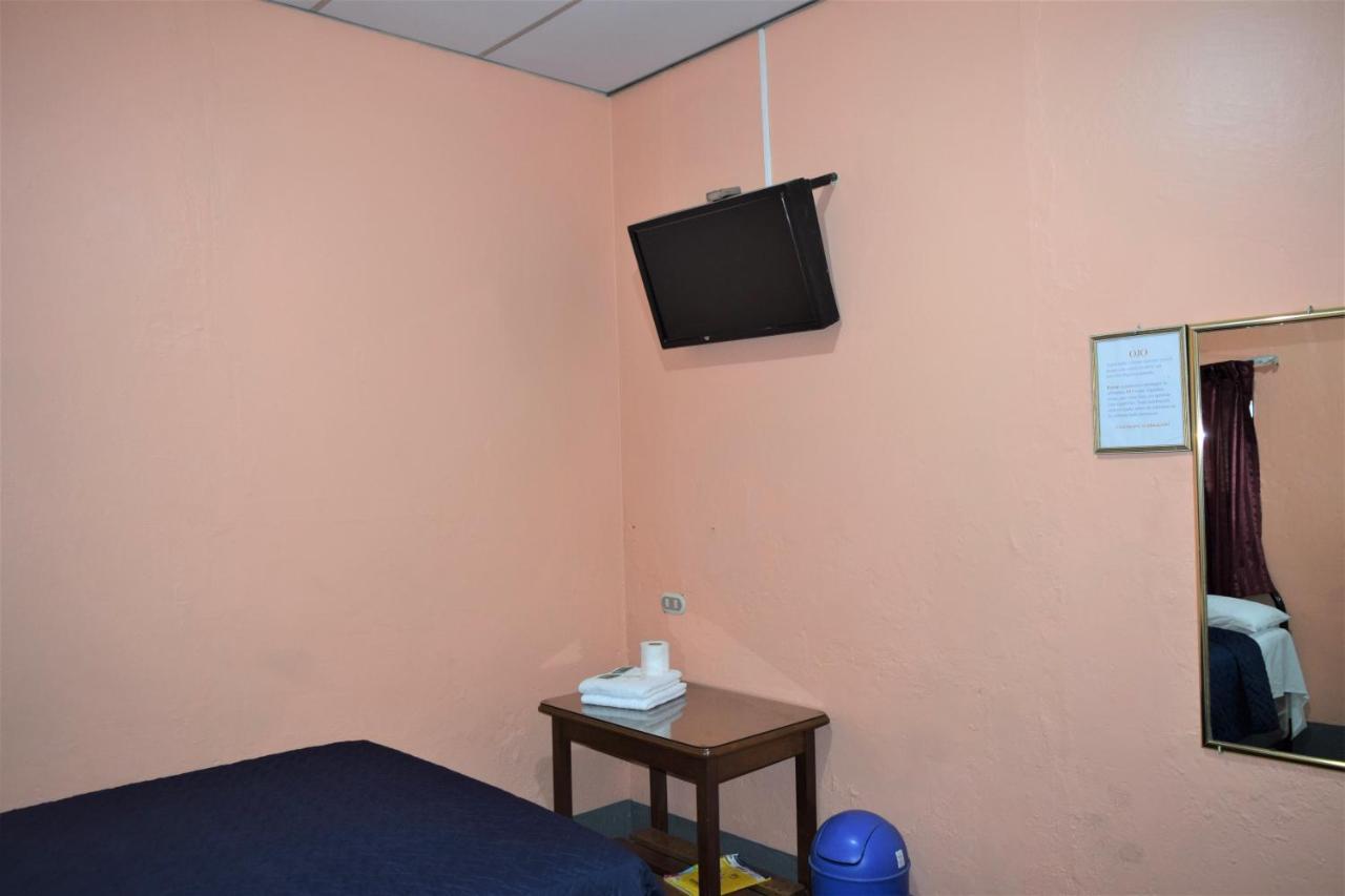 Hotel Asuncion グアテマラシティ エクステリア 写真
